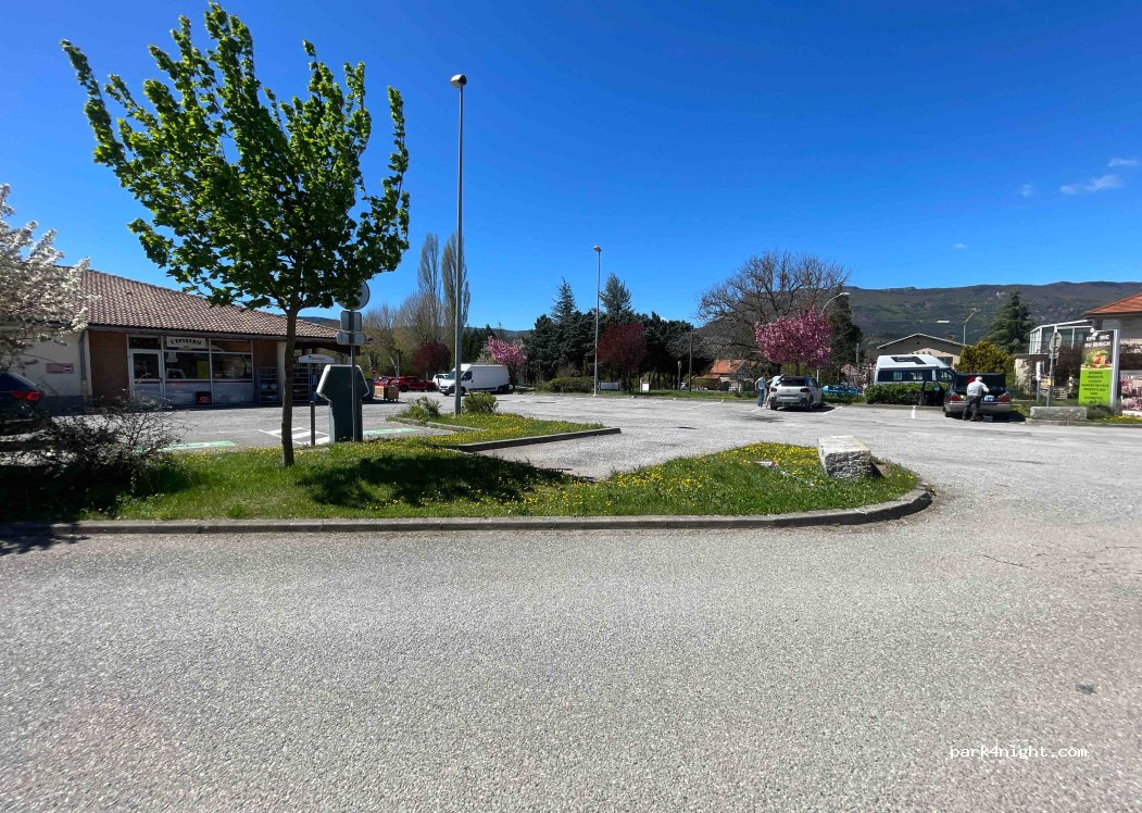 (05140) Aspremont - 373 Route de Serres — foto 2