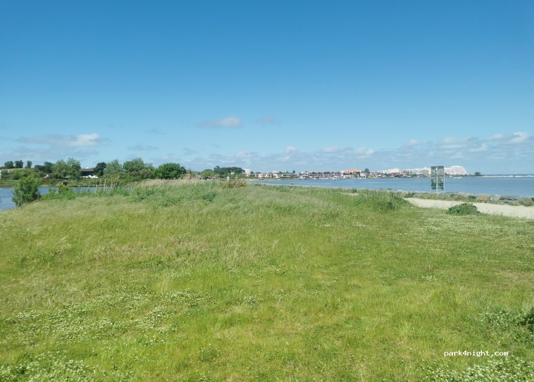 (33260) La Teste-de-Buch - 168 Avenue Ovide Rousset — foto 2