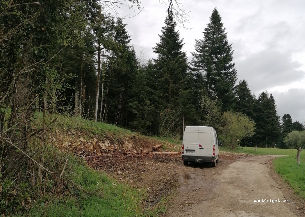 (25270) Levier - Unnamed Road — foto