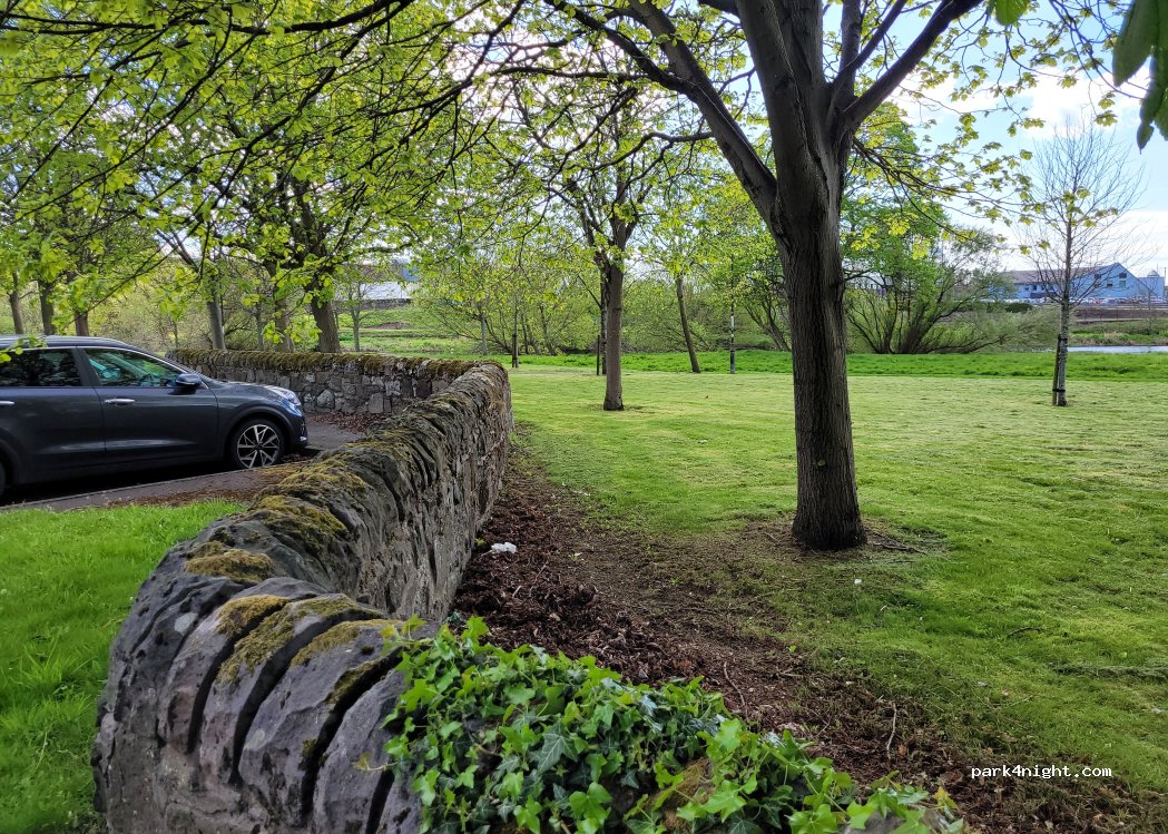 (KA12 8RE) Irvine - Low Green Road — foto