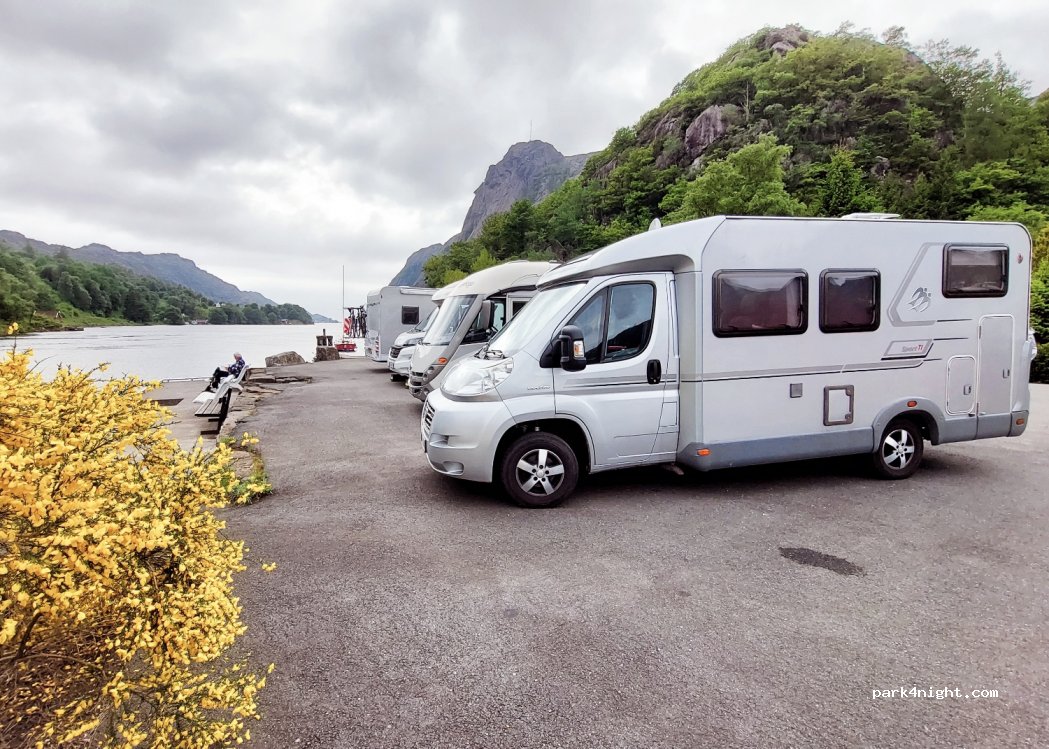 (4420) Åna-sira - 7-9 Lilletangen — foto 3