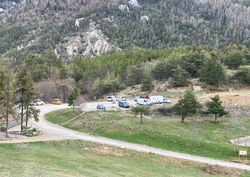 (05130) Sigoyer - D219 — foto 2