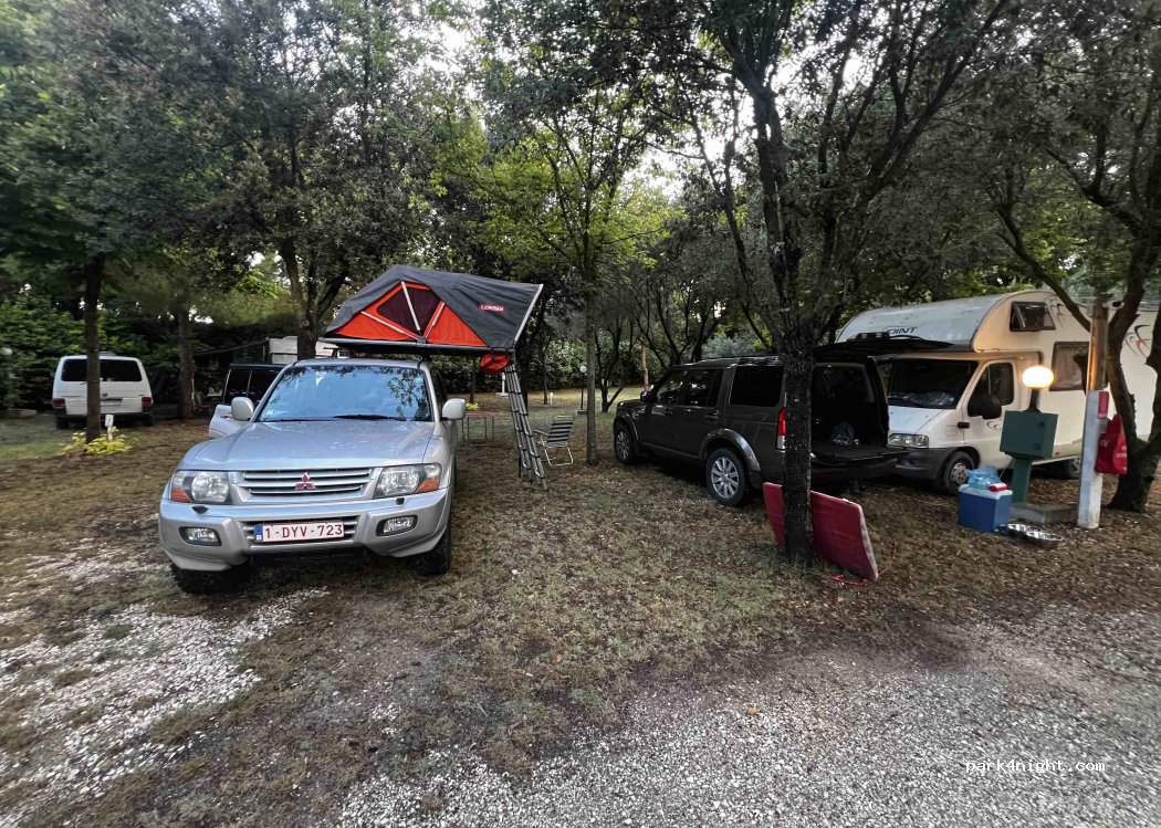 Area Sosta Camper Sirolo — foto 2