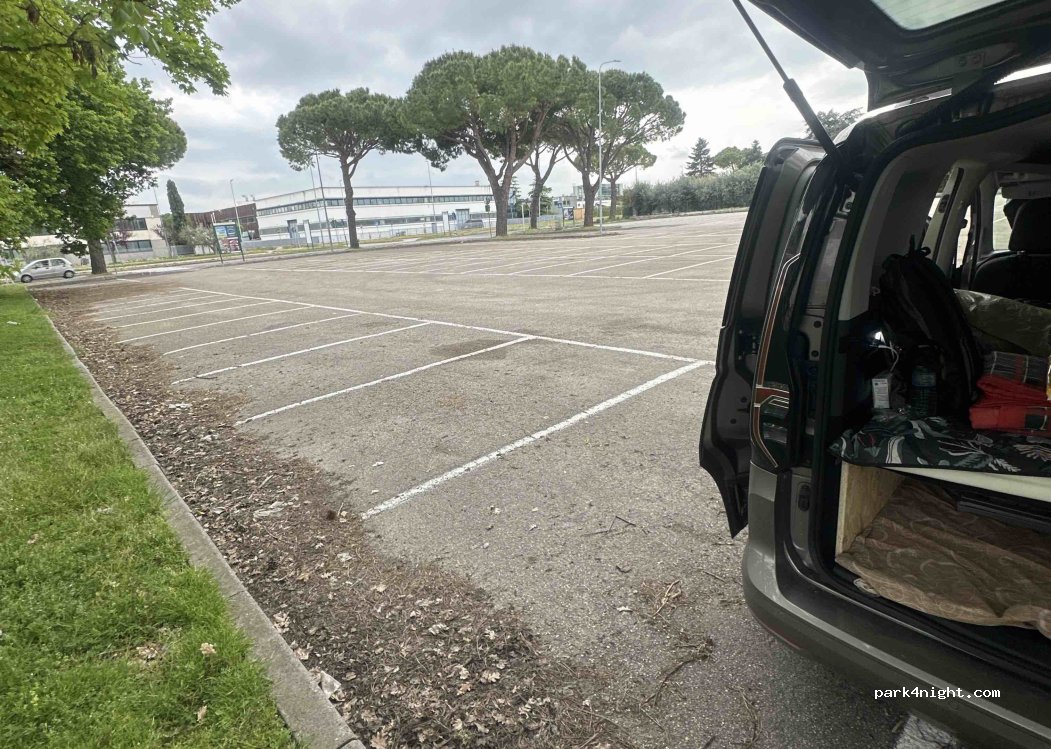 (47842) San Giovanni In Marignano - 1 Via delle Querce — foto