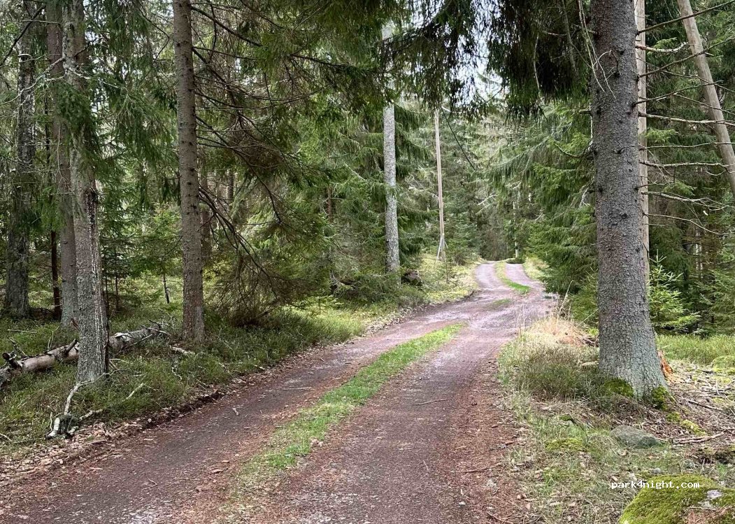 (02480) Kirkkonummi - 119 Tullandintie — foto
