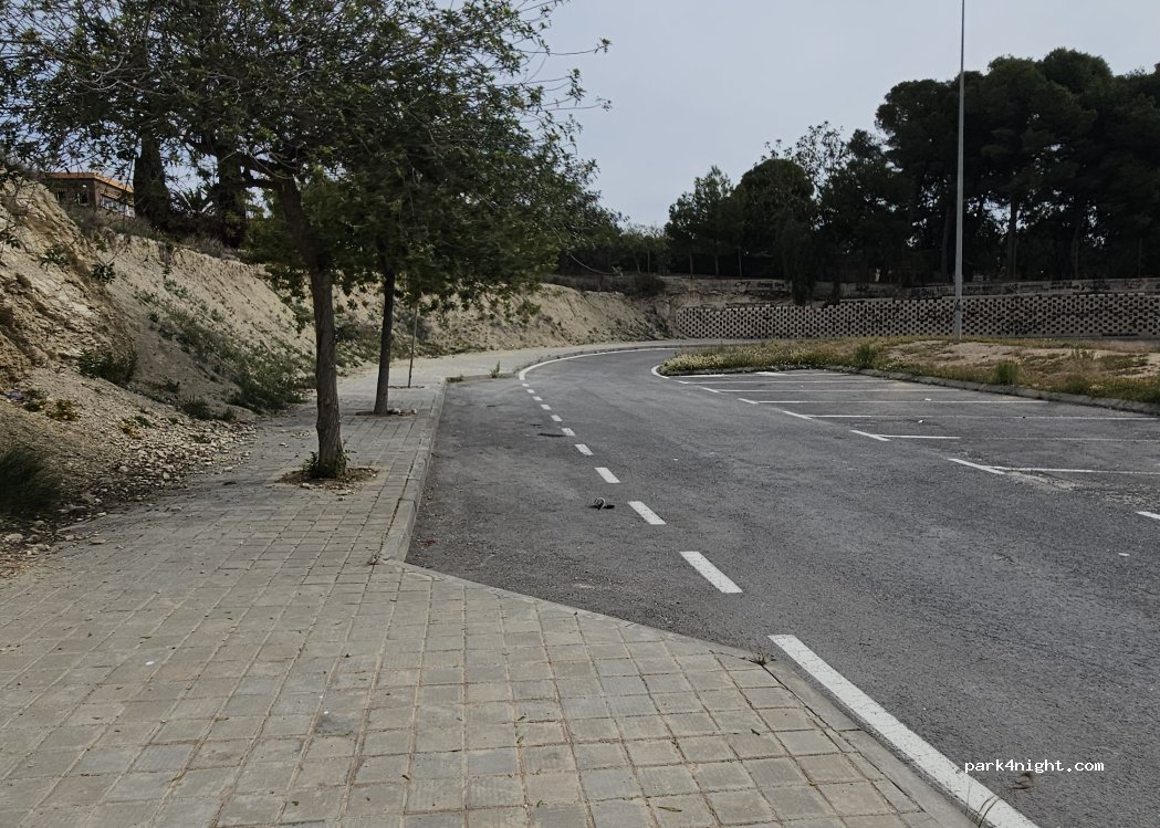 (03005) Alicante (Alacant) - 293 Avenida Vicente Blasco Ibañez — foto 3