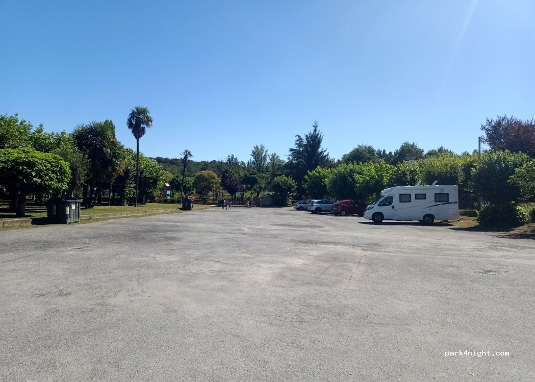 (27600) Sarria - 18 Rúa Curros Enríquez — foto 3