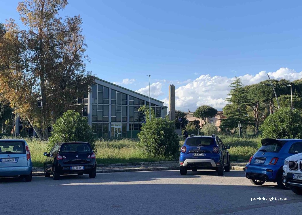 (58100) Grosseto - 45 Via Lago di Varano — foto