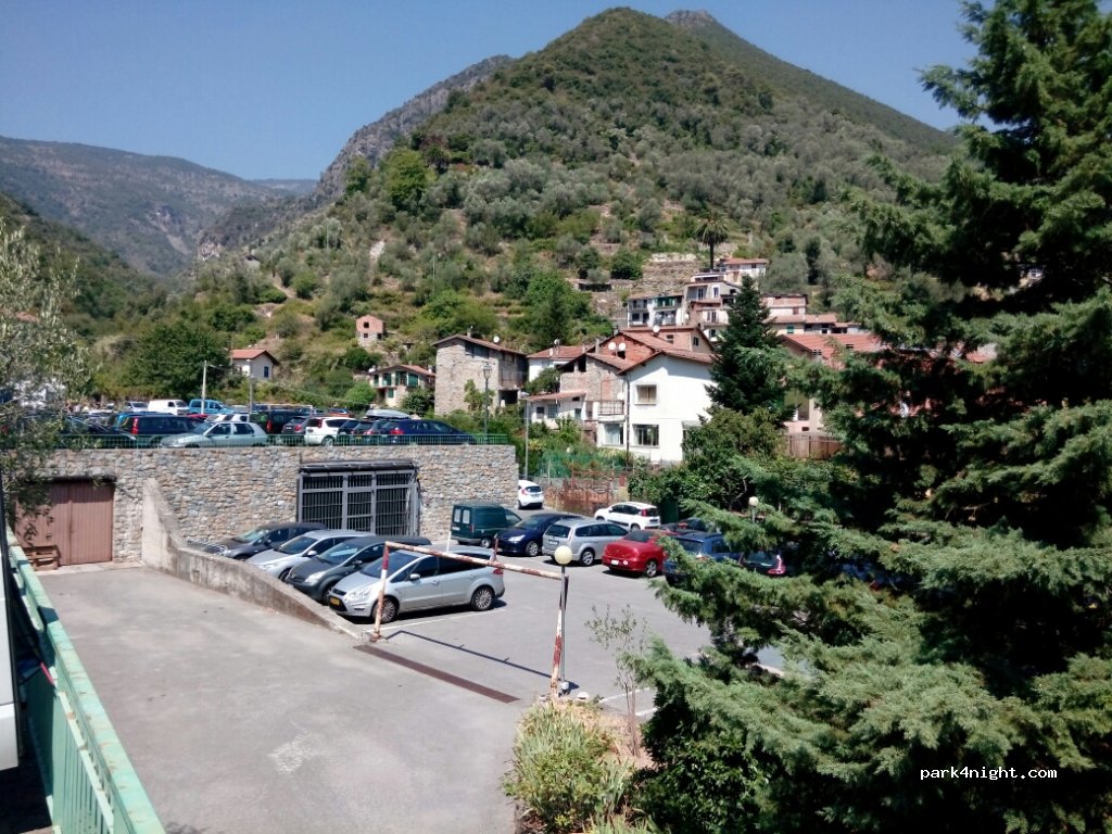 (18030) Rocchetta Nervina - 8 Viale Rimembranze — foto