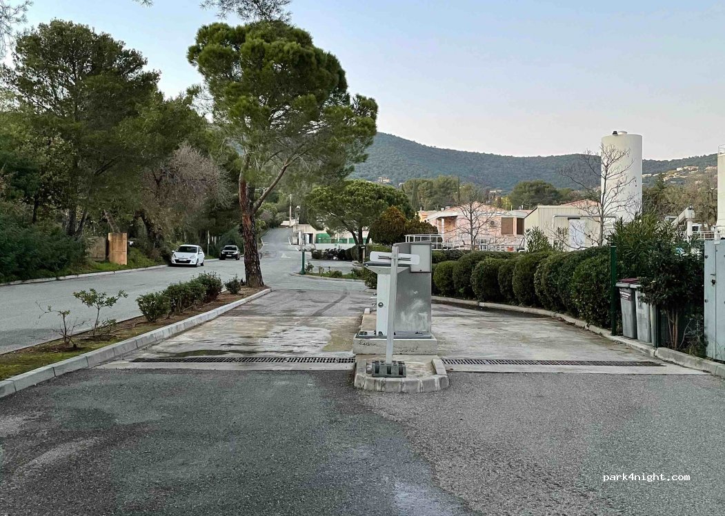 (83240) Cavalaire-sur-Mer - 249 Chemin des Essarts — foto 2