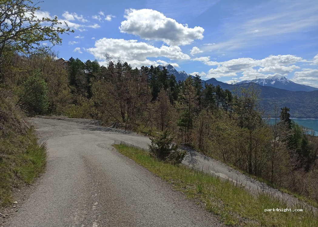 (05230) Prunières - 11 Chemin des Saignas — foto