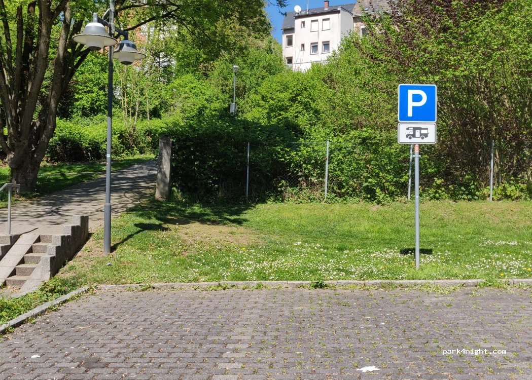 (56203) Höhr-Grenzhausen - 17 Ferbachstraße — foto 2