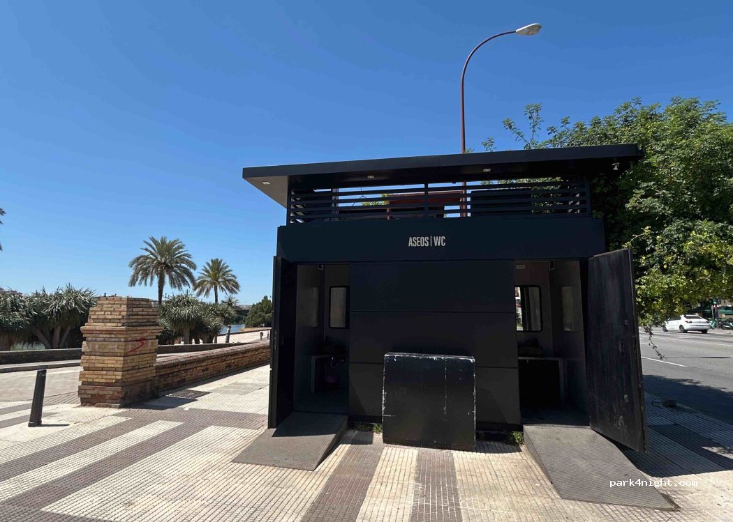 (41001) Sevilla - S/N Paseo de Cristóbal Colón — foto