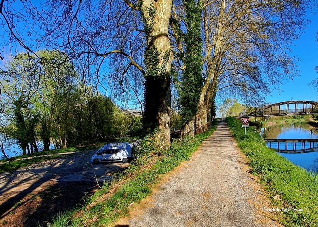 (47400) Lagruère - D234 — foto 3