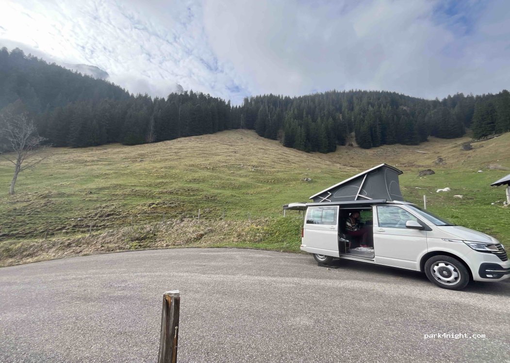 (1659) Rougemont - 5 Route De Planquirin — foto