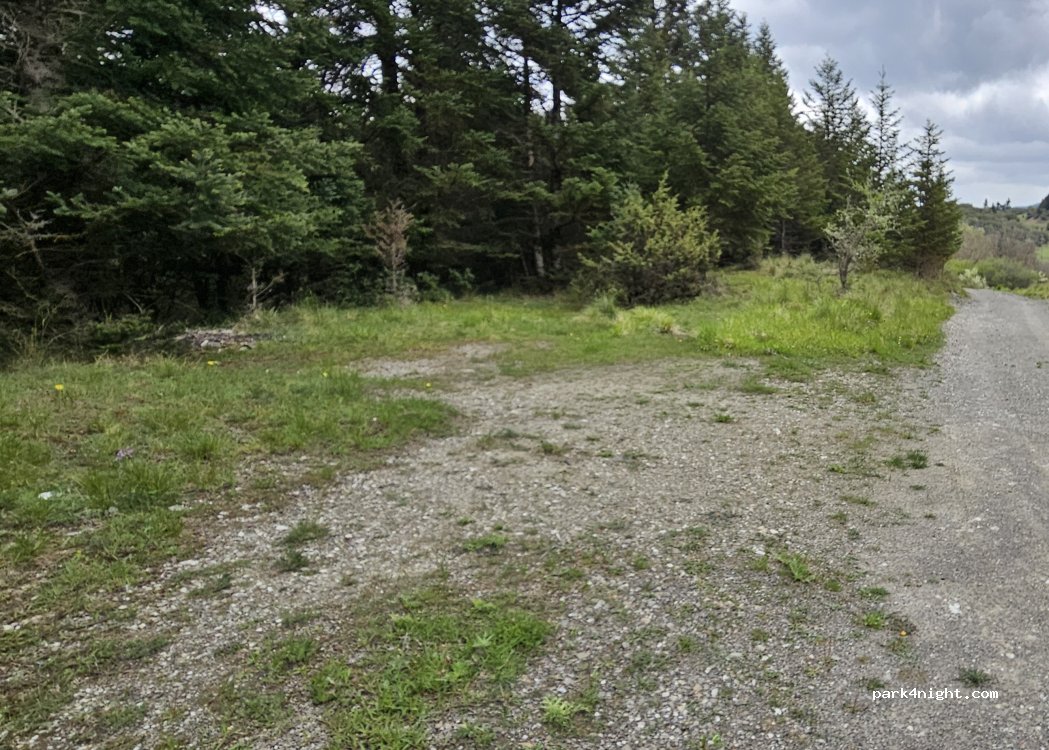 (220 10) Pirgaki - — foto