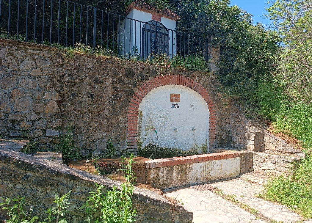 (11688) Zahara de la Sierra - Unnamed Road — foto