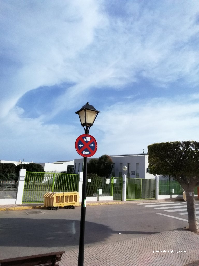 (04630) Garrucha - 4541 Calle Murillo — foto 2
