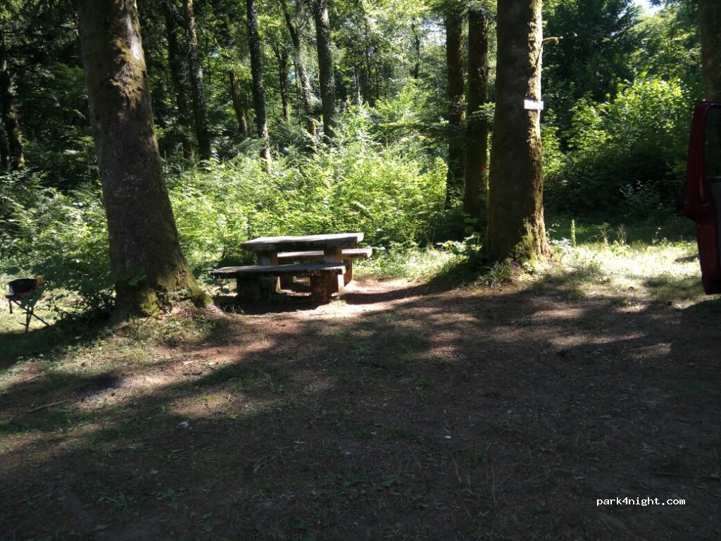 (39570) Baume-les-Messieurs - D4 — foto 2