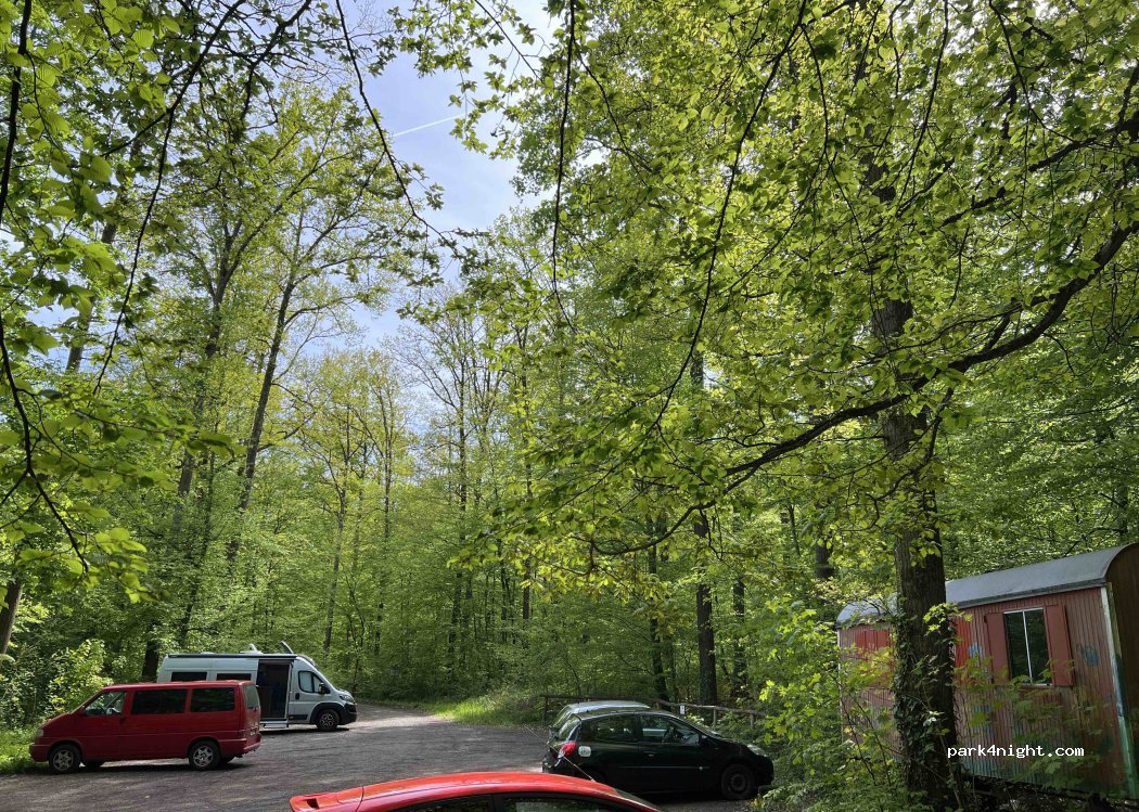 (74343) Sachsenheim - Unnamed road — foto