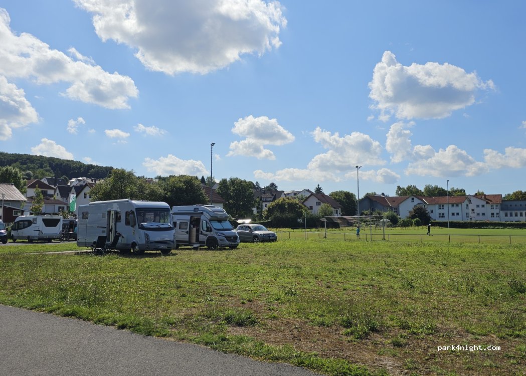 (37284) Waldkappel - 6 Am Sportplatz — foto 2