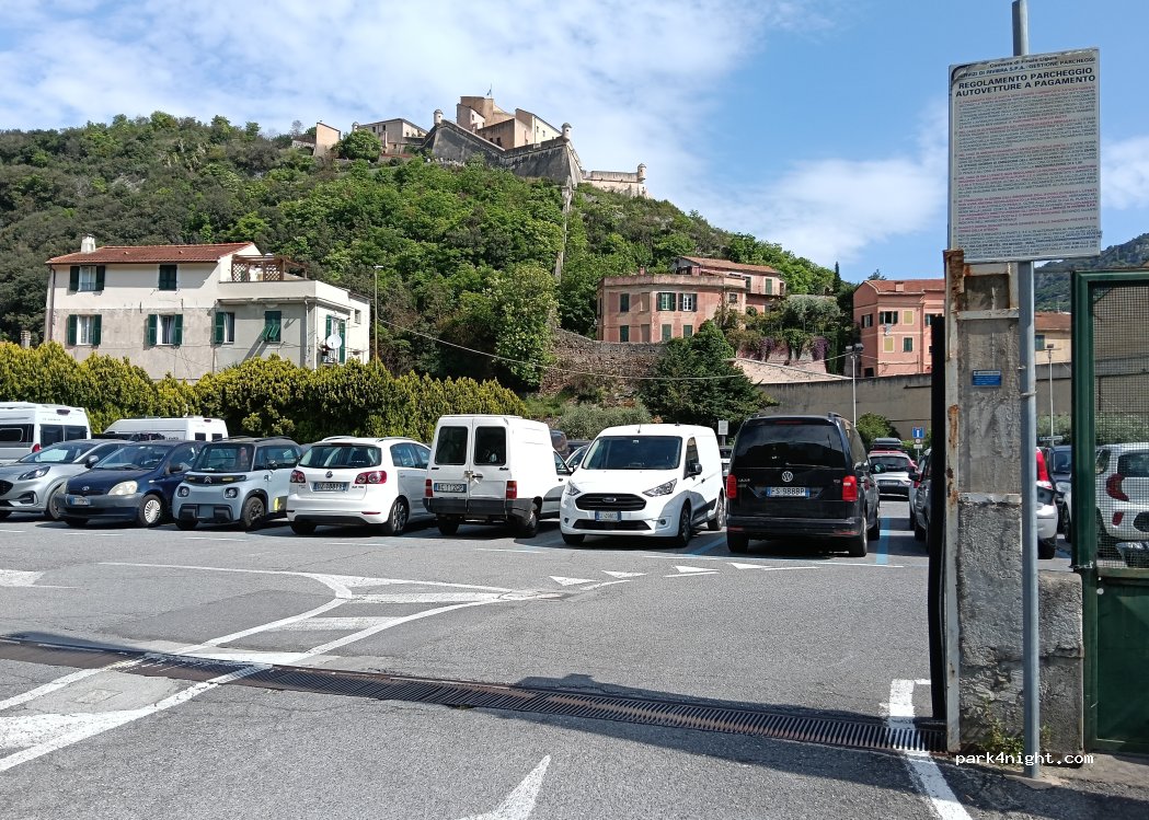 (17024) Finale Ligure - 8 Via Calice — foto