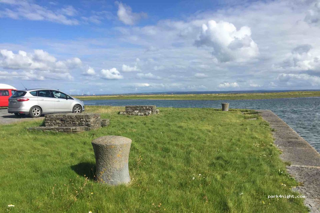 (V15 N220) Kilkee - 1 The Creek — foto 3