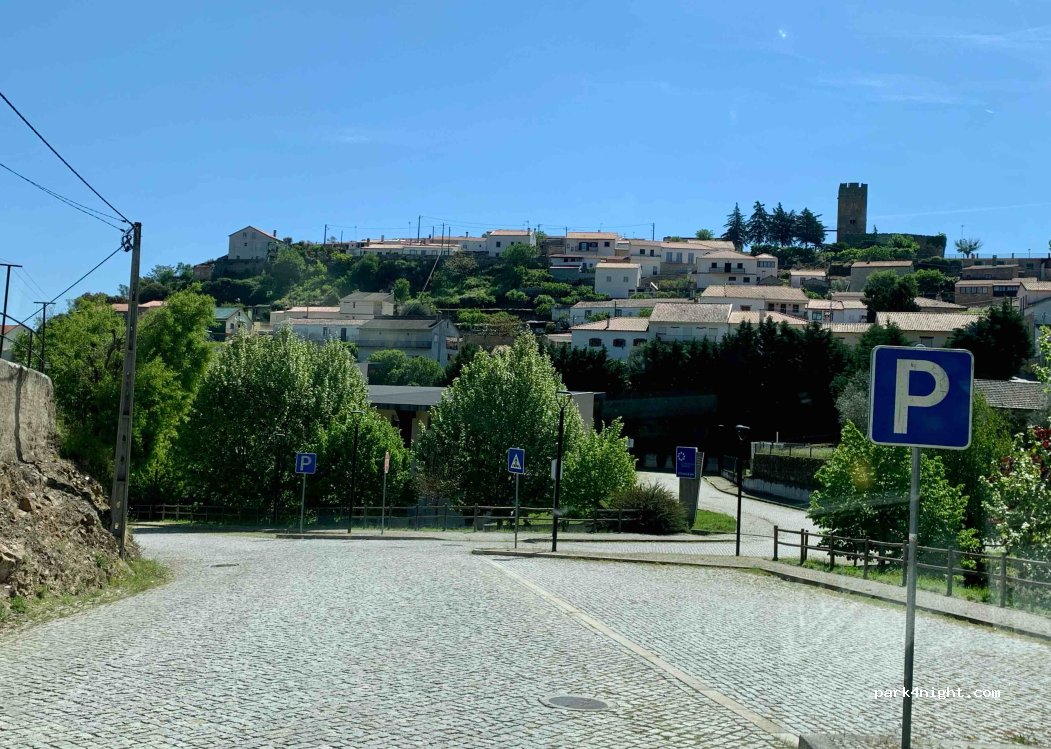(6430-071) Longroiva - 197 Rua Doutor Adriano Vasco Rodrigues — foto