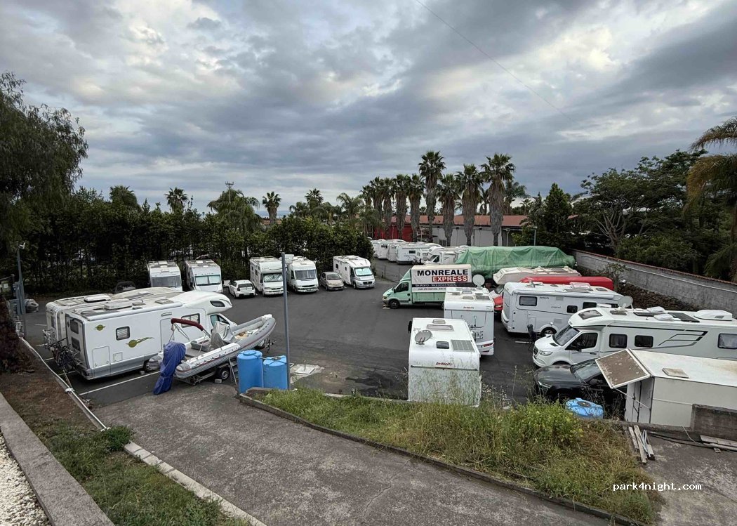(95030) Gravina di Catania - 29 Via Etnea — foto