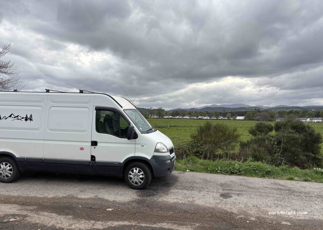(IV4 7BF) Kiltarlity - A833 — foto