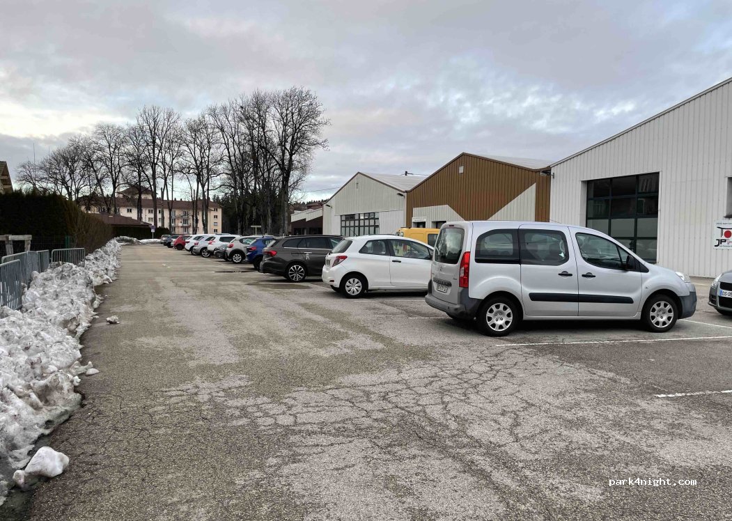 (25300) Pontarlier - 7 Bis Avenue de l'Armée de l'Est — foto 2