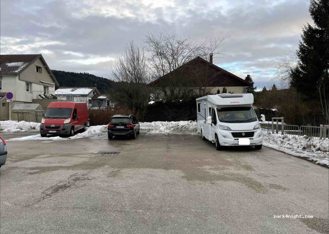 (25300) Pontarlier - 7 Bis Avenue de l'Armée de l'Est — foto 3