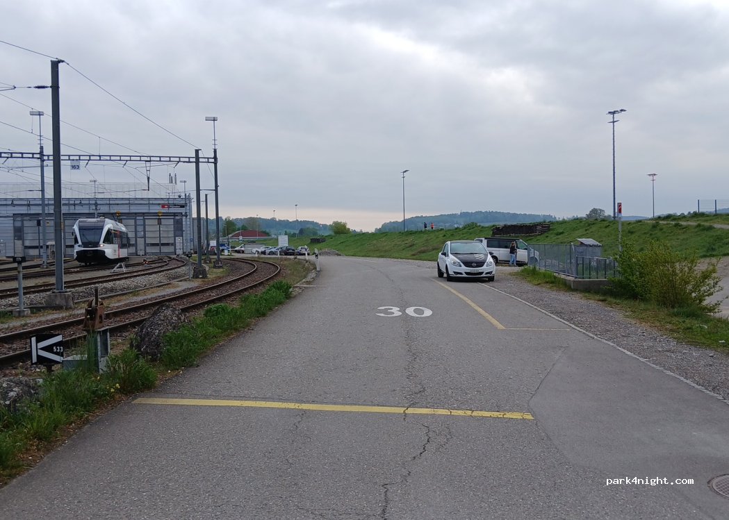 (8404) Winterthur - 4 Riedbachweg — foto 2