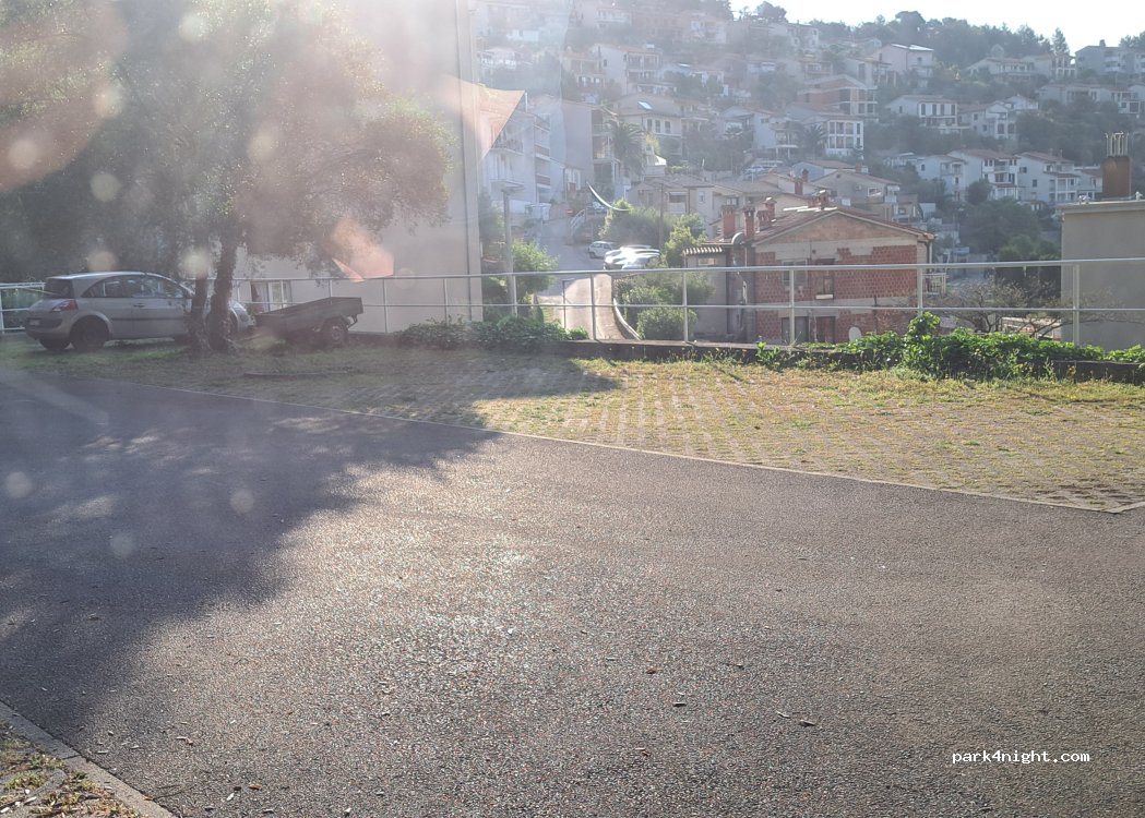 (52221) Rabac - 11838 Jadranska — foto