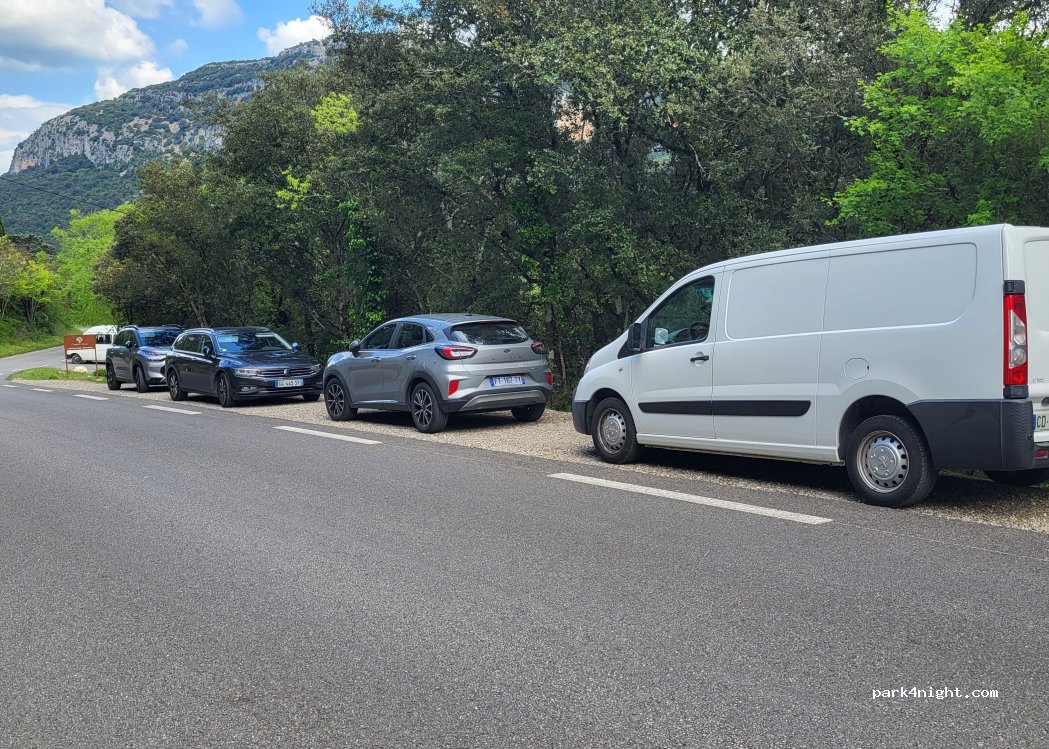 (07150) Vallon-Pont-d'Arc - Route des Gorges — foto 2