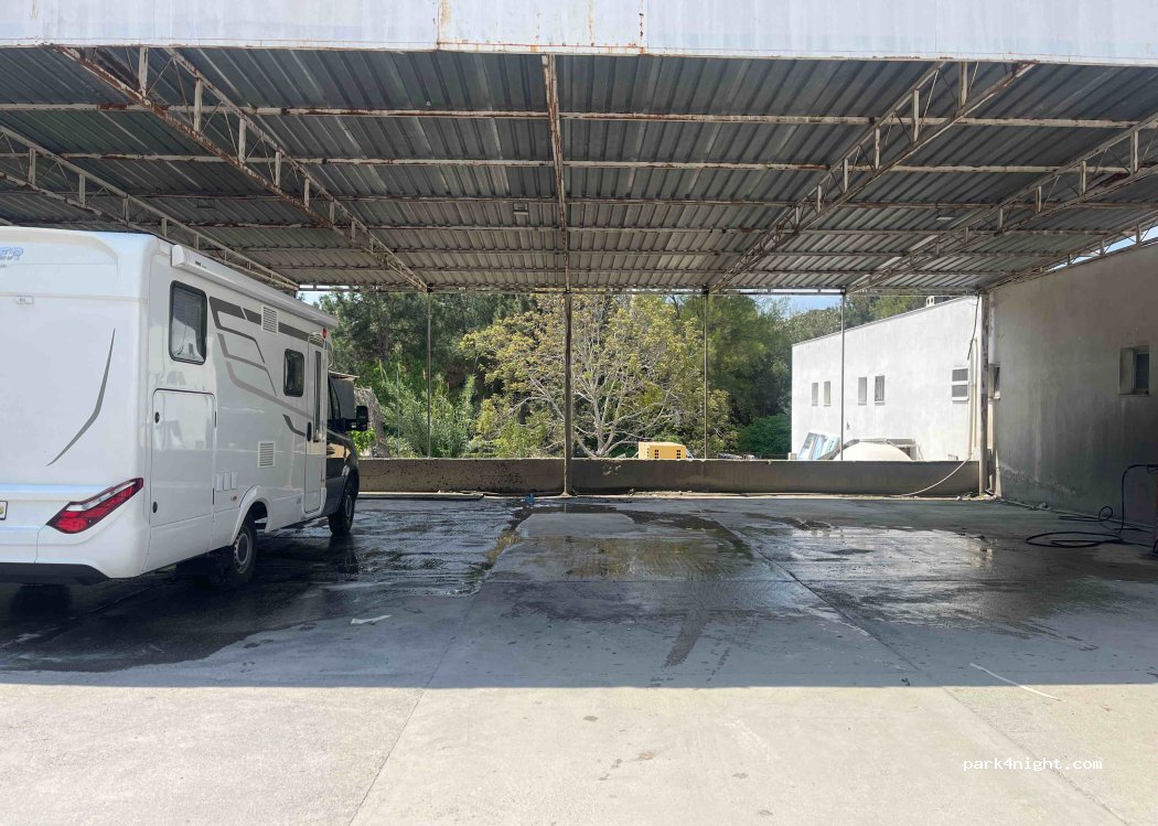 (09400) Kuşadası - no 234/b Süleyman Demirel Bulvarı — foto