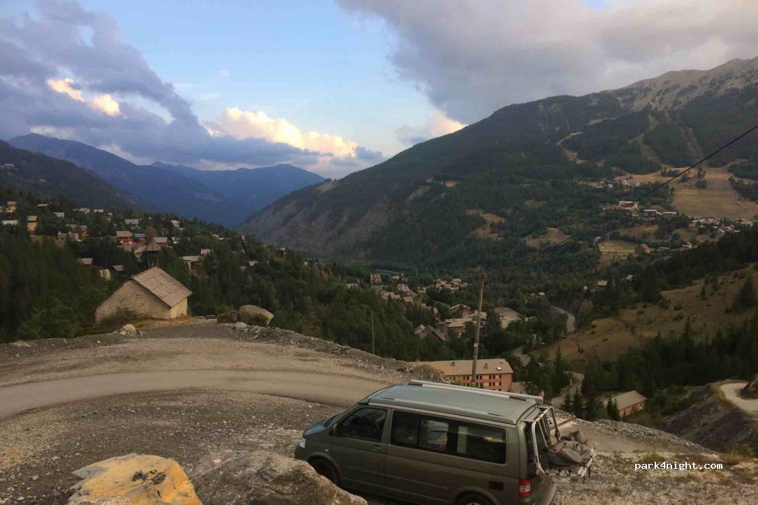 (04260) Allos - Banivol — foto