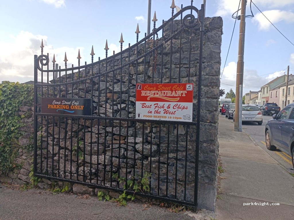 (H91 YH74) Oughterard - Camp Street — foto 3