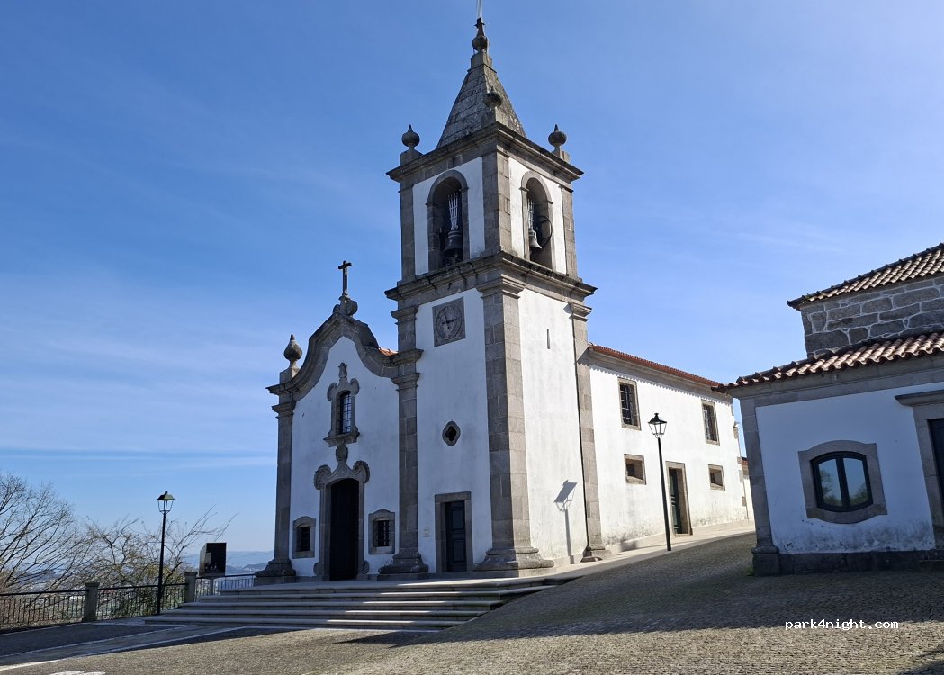 (4775-175) Monte de Fralães - 263 Terreiro de Nossa Senhora de Saúde — foto 4