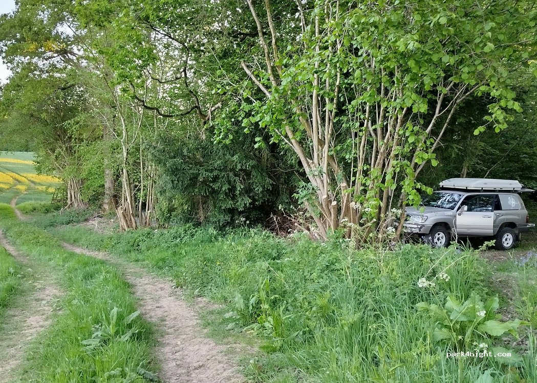 (76570) Hugleville-en-Caux - Unnamed Road — foto 2