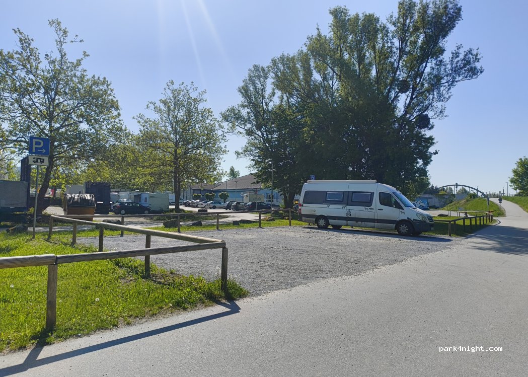 (94469) Deggendorf - Eginger Str. — foto