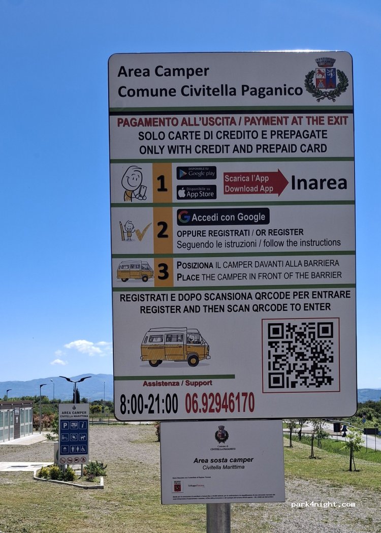 Area sosta camper Civitella Paganico — foto