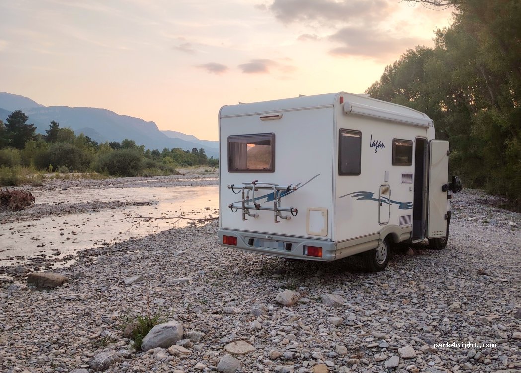 (04200) Sisteron - 420 D946 — foto 2