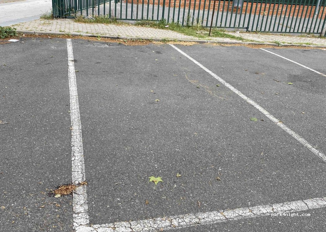 (28982) Parla - 2A Calle Nápoles — foto