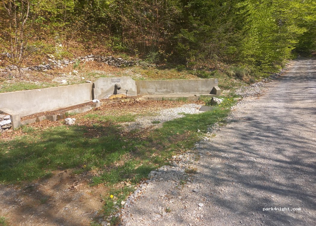(53000) Baške Oštarije - Unnamed Road — foto