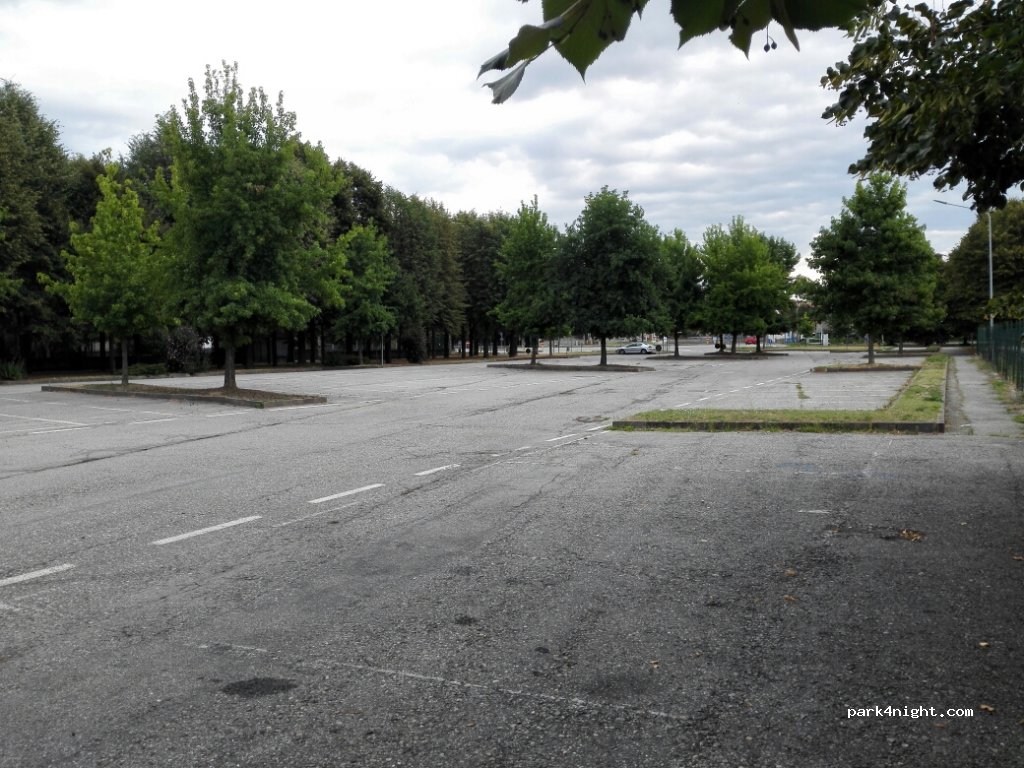 (28069) Trecate - 1 Viale Cimitero — foto 2