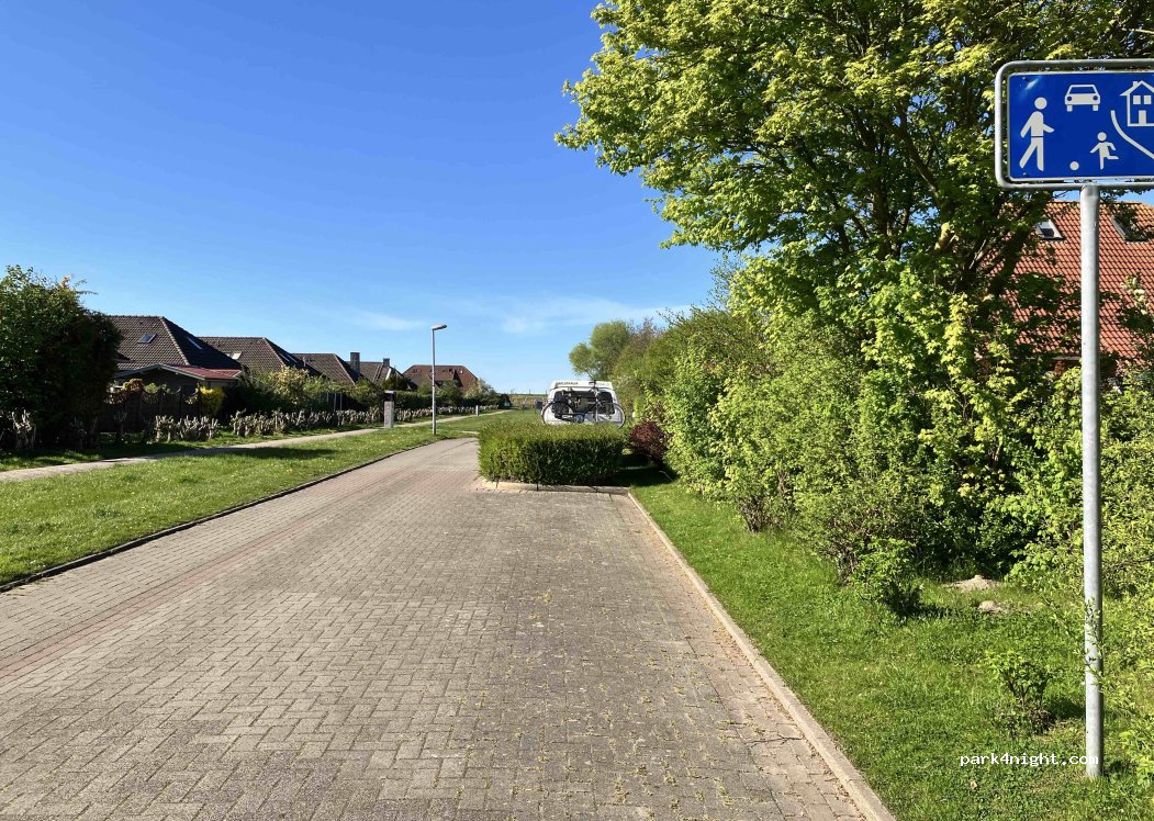 (26553) Dornum - 2 Seeregenpfeiferweg — foto