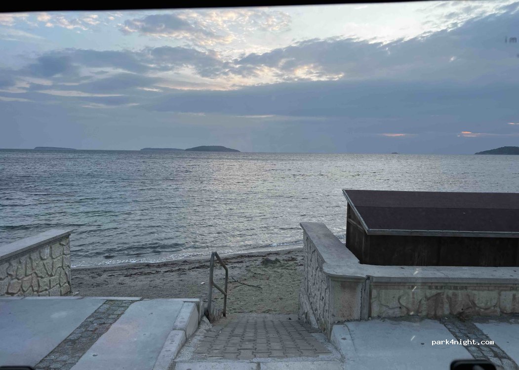 (35430) Urla - 58A İskele Caddesi — foto 2