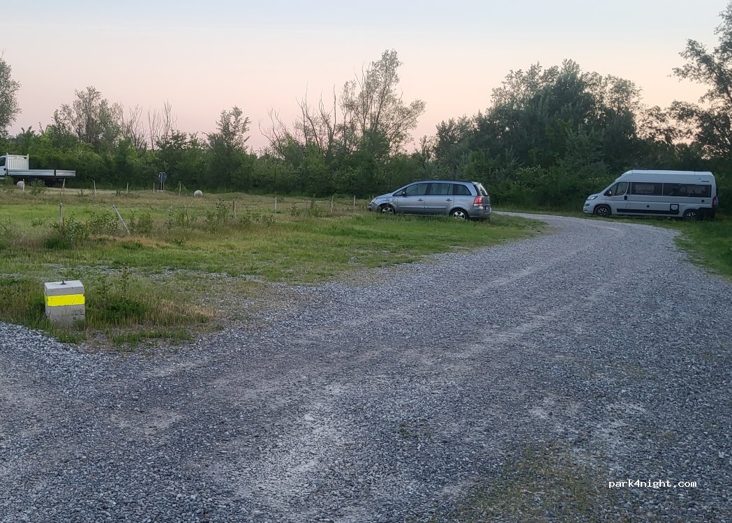 (34074) Monfalcone - Via Bagni Nuova — foto 3