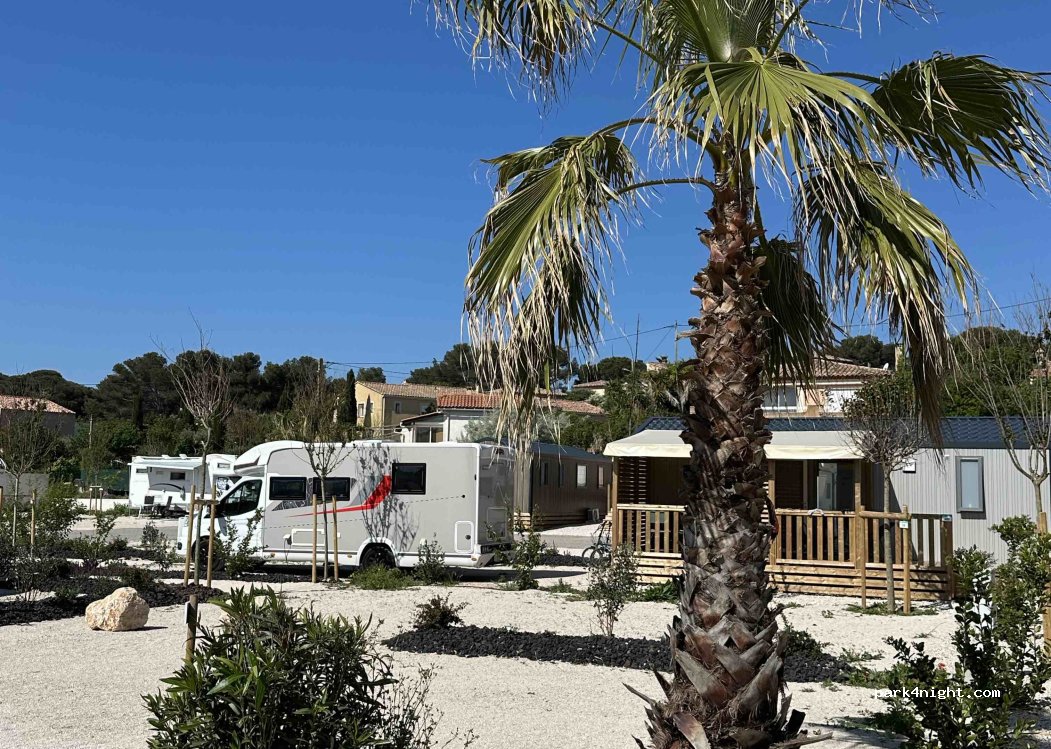 Camping Les Tamaris | Pausado — foto